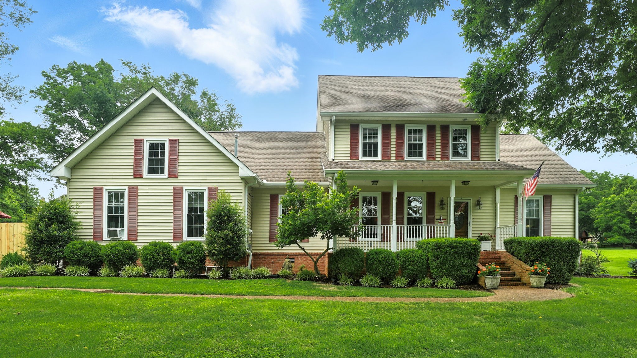 1420 Dickerson Bay Dr