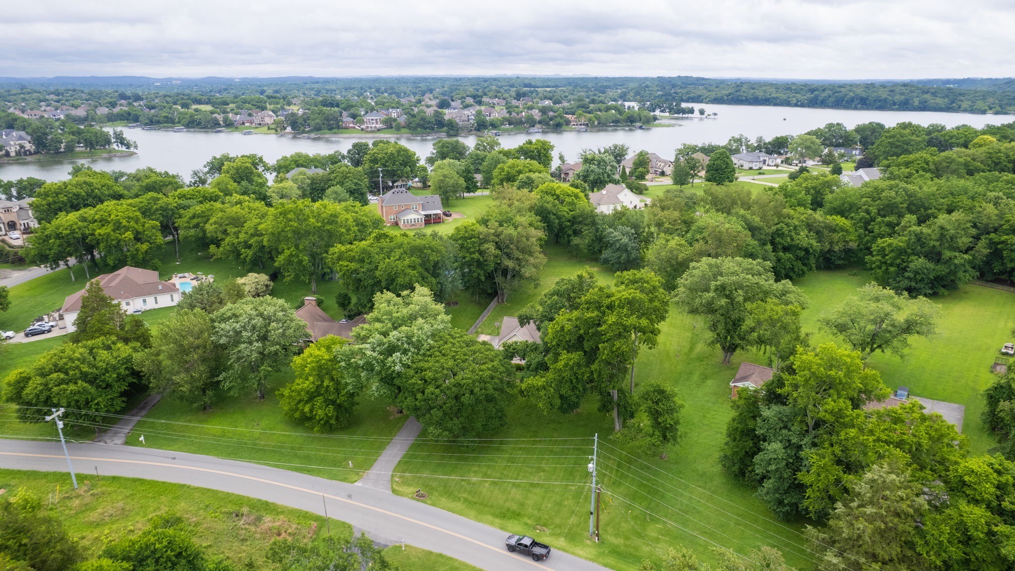 1420 Dickerson Bay Dr