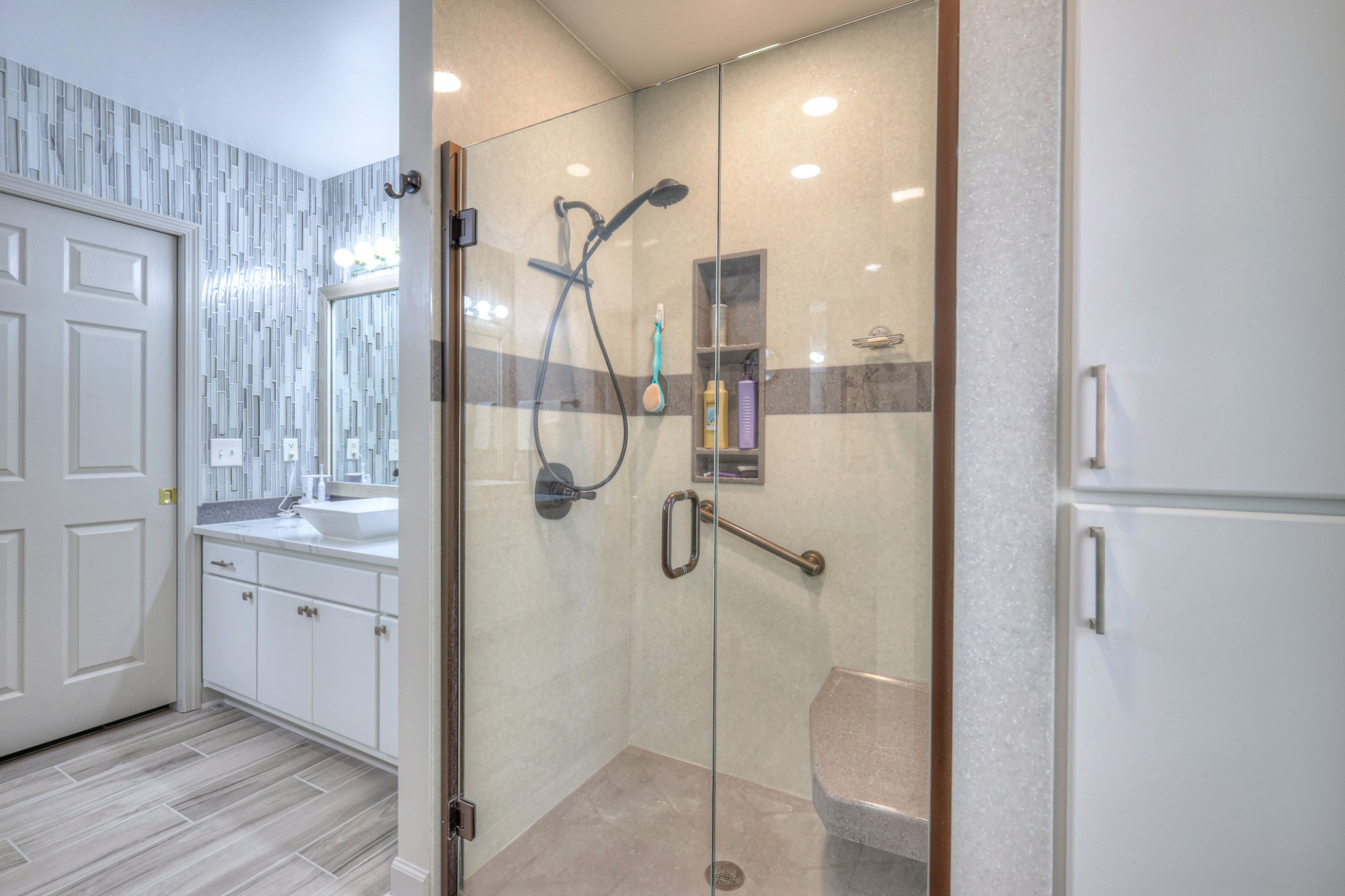 9312 Sawyer Brown Rd