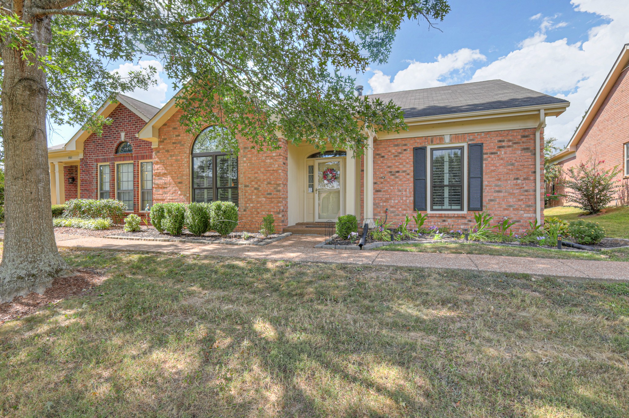 9312 Sawyer Brown Rd