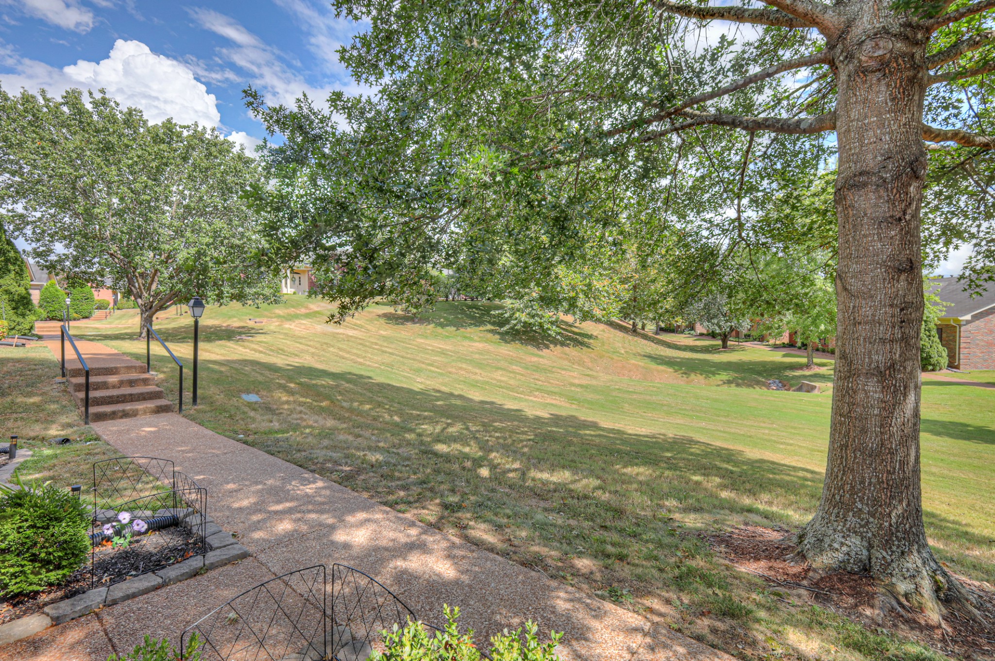 9312 Sawyer Brown Rd