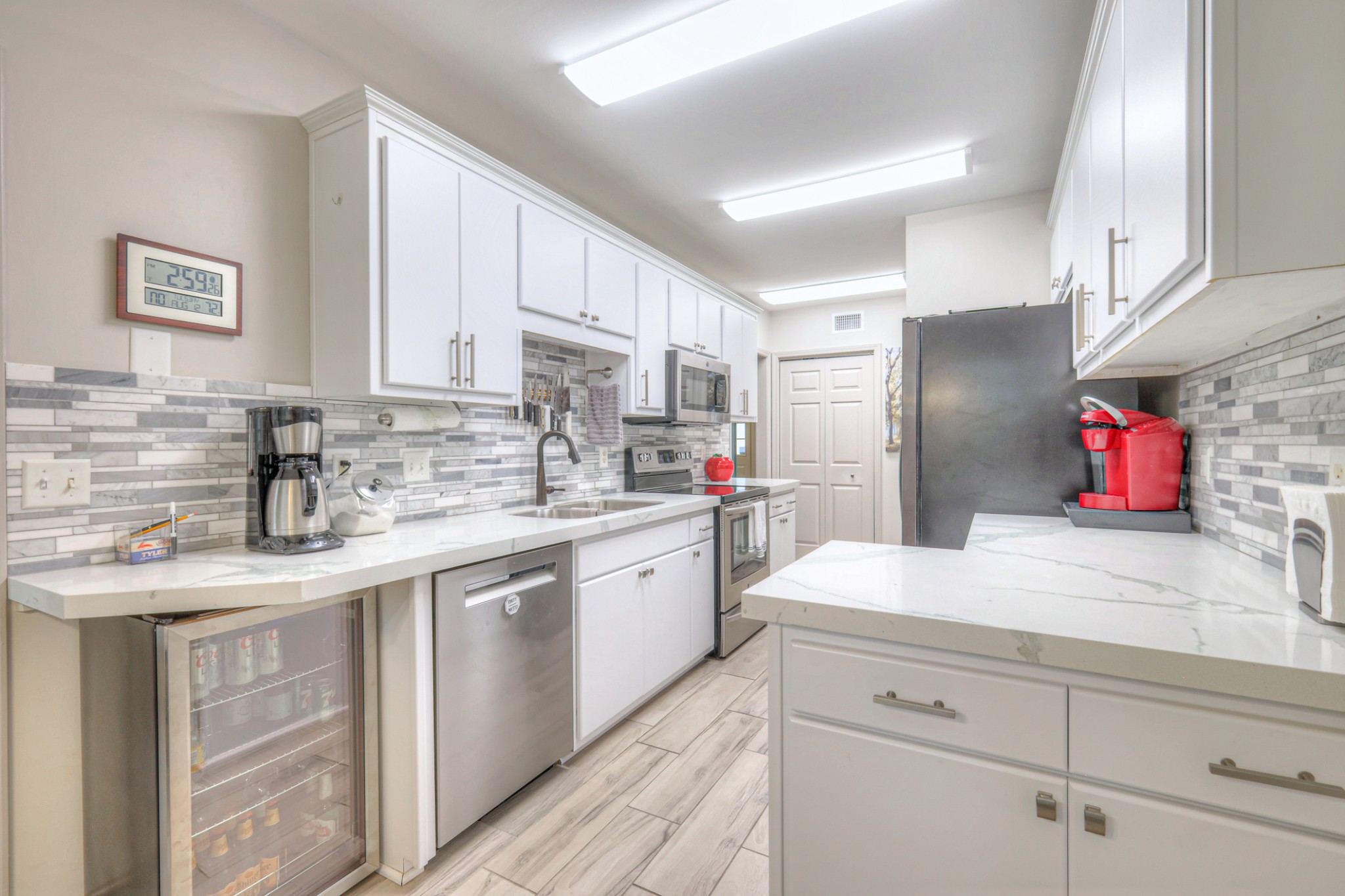 9312 Sawyer Brown Rd