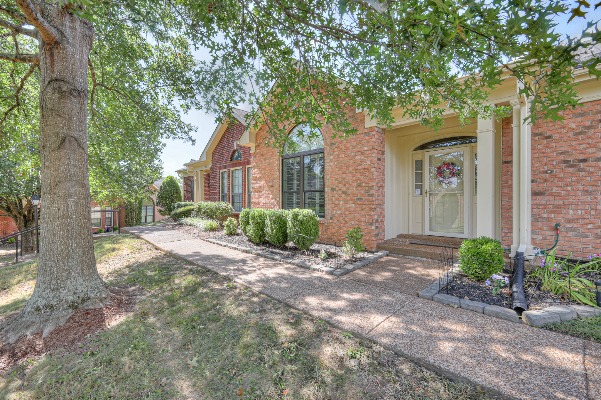 9312 Sawyer Brown Rd