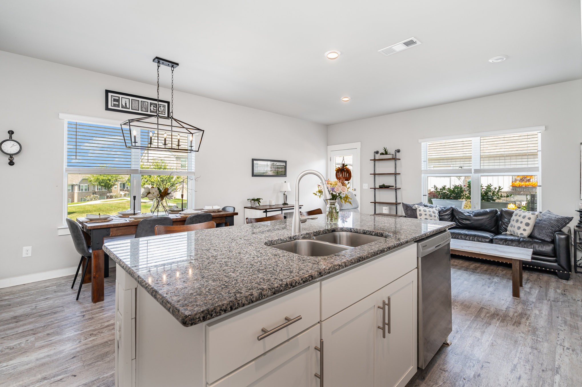 2029 Hardwick Pvt Ln