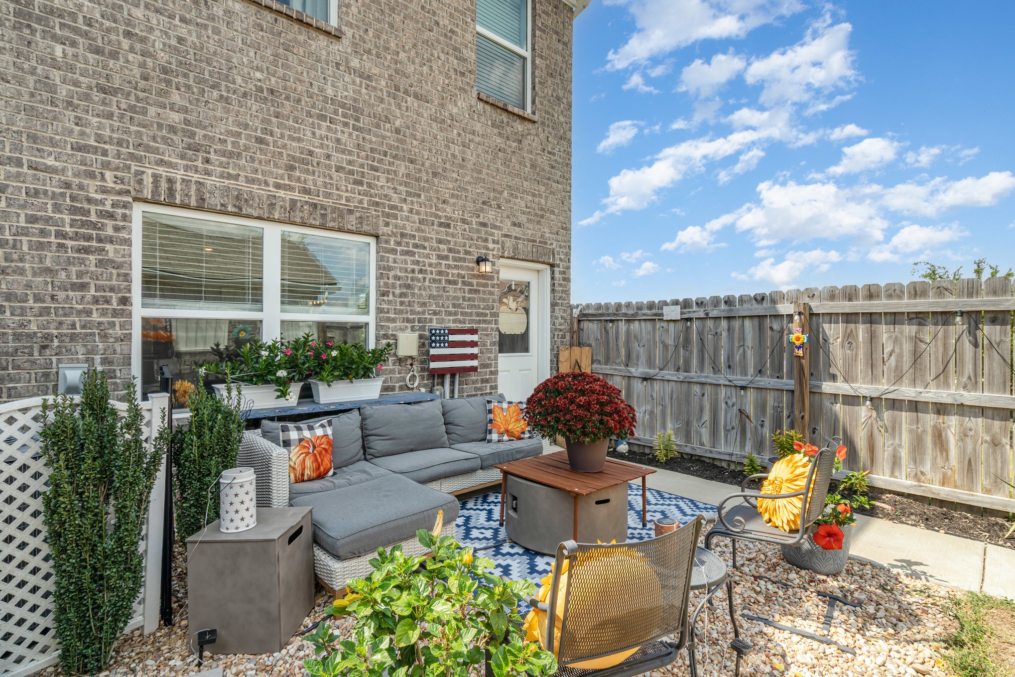 2029 Hardwick Pvt Ln