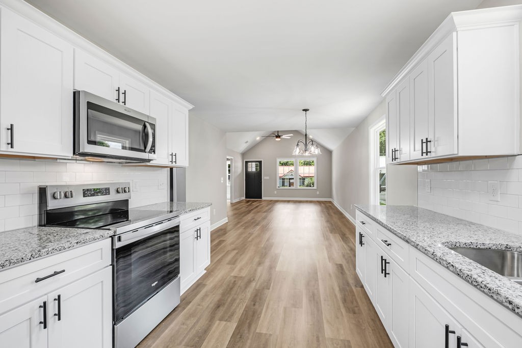 128 W Morningside Dr