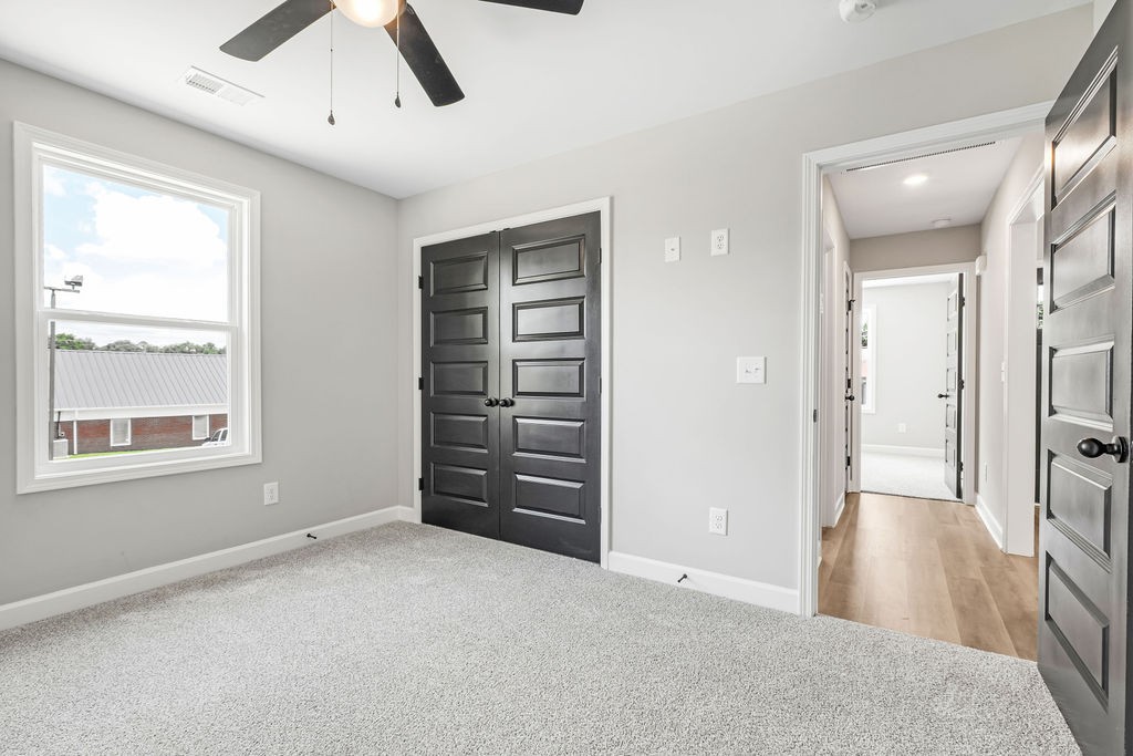 128 W Morningside Dr