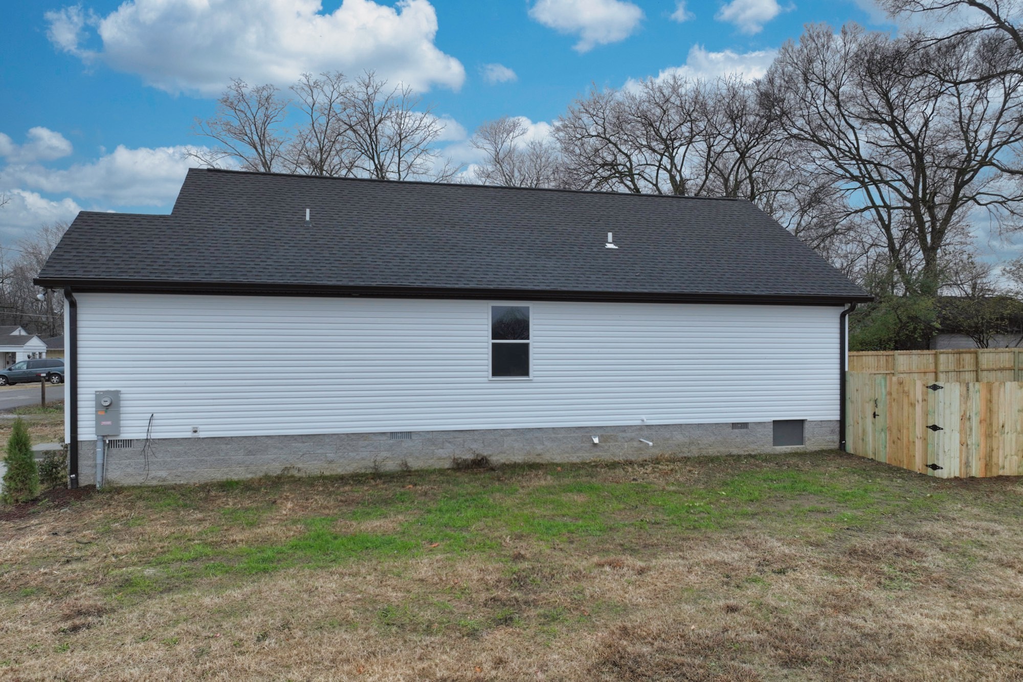 128 W Morningside Dr