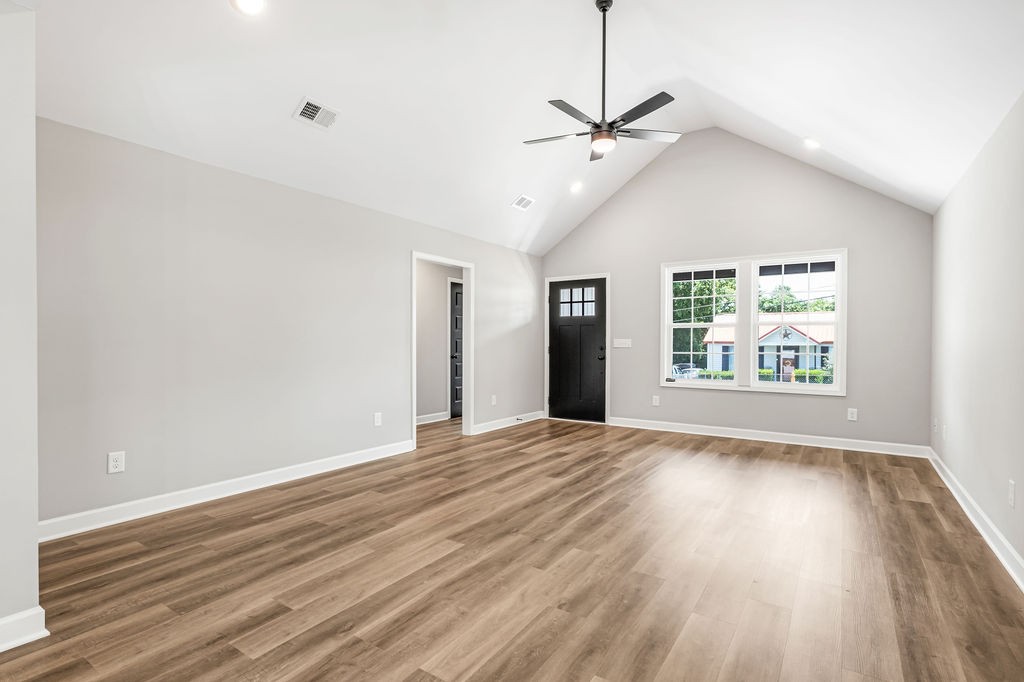 128 W Morningside Dr