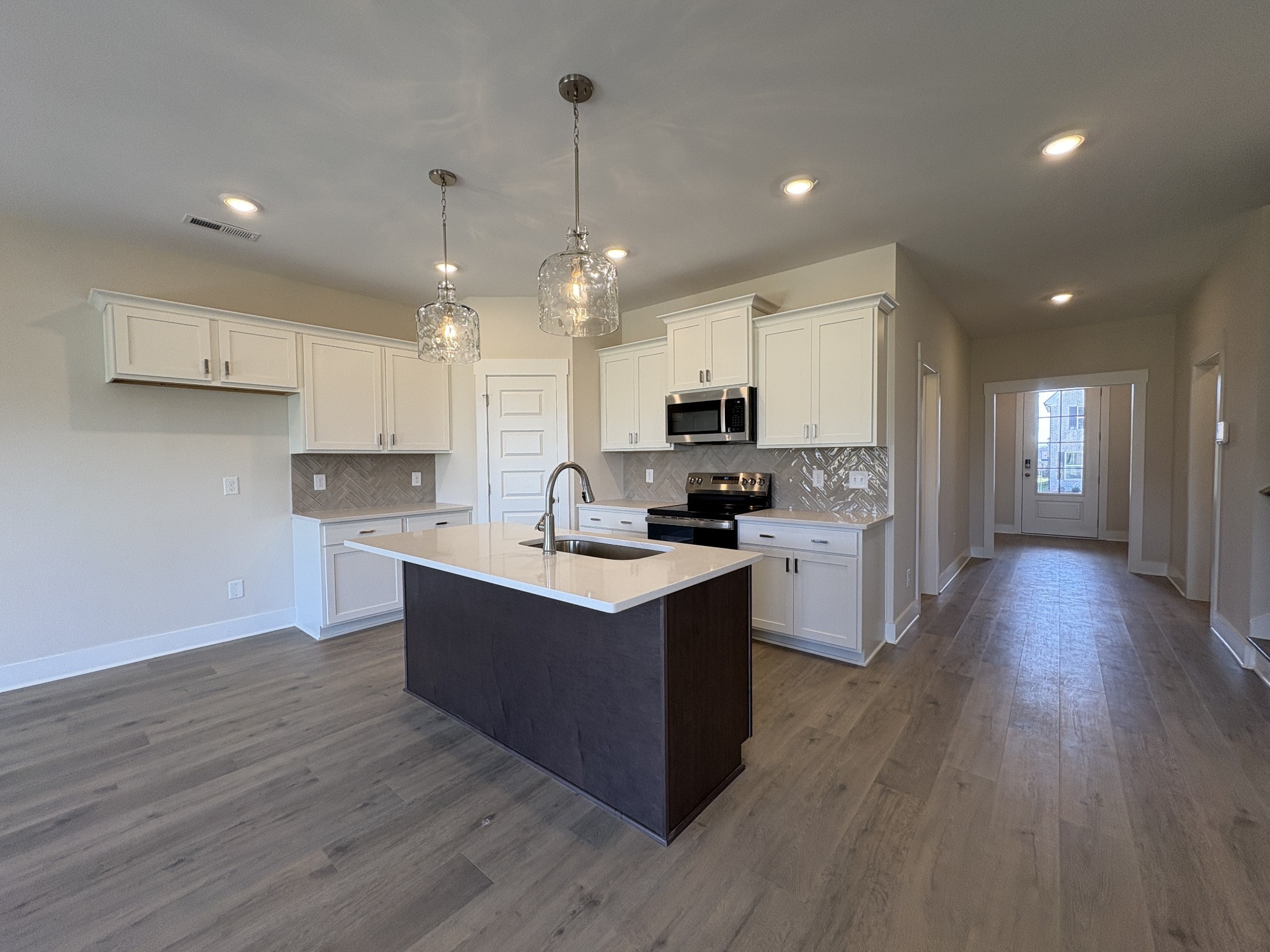 110 Sable East St