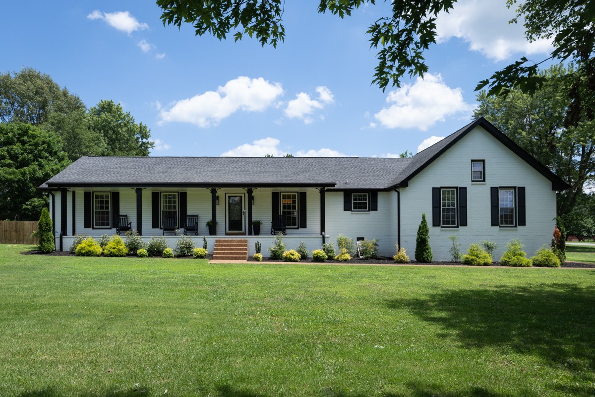 1014 Brookwood Dr