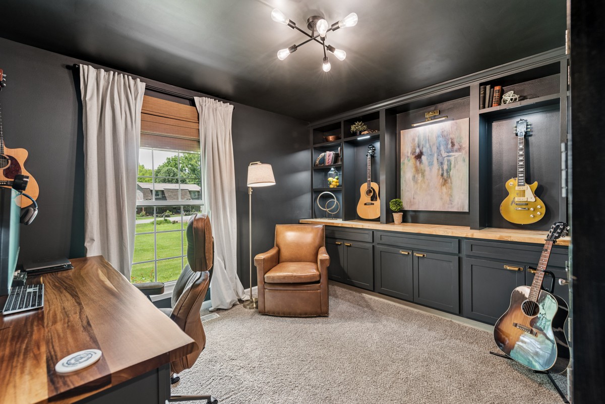 1014 Brookwood Dr