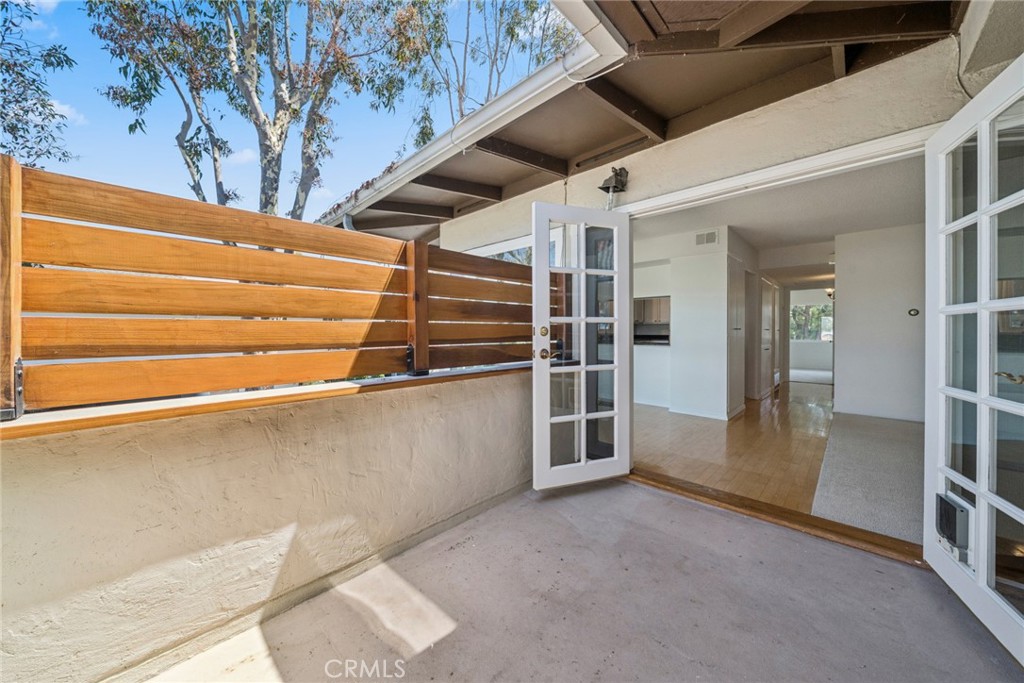 1706 Westcliff