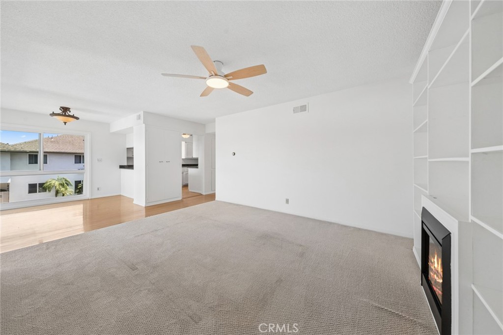 1706 Westcliff