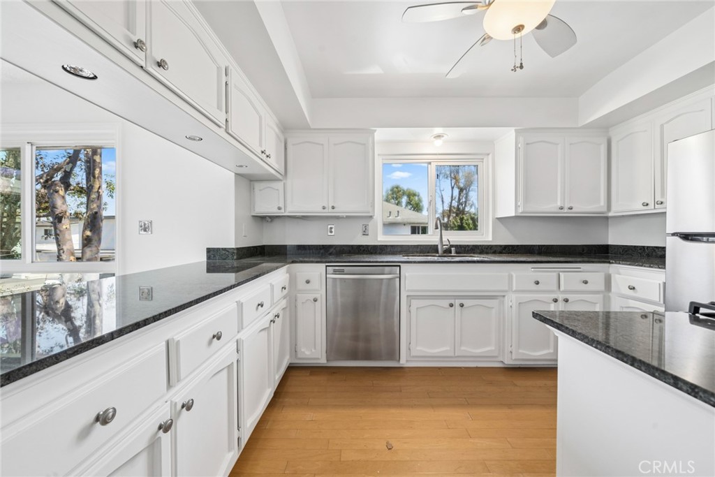 1706 Westcliff