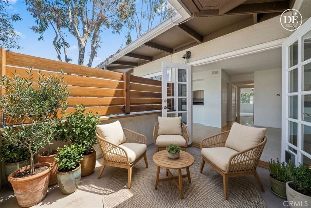 1706 Westcliff