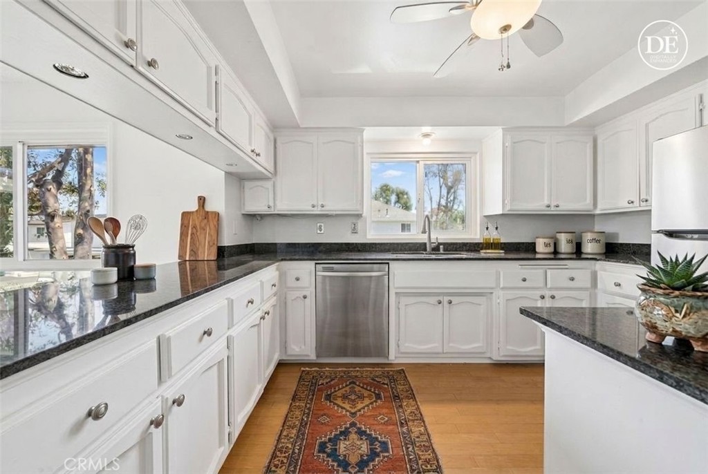 1706 Westcliff