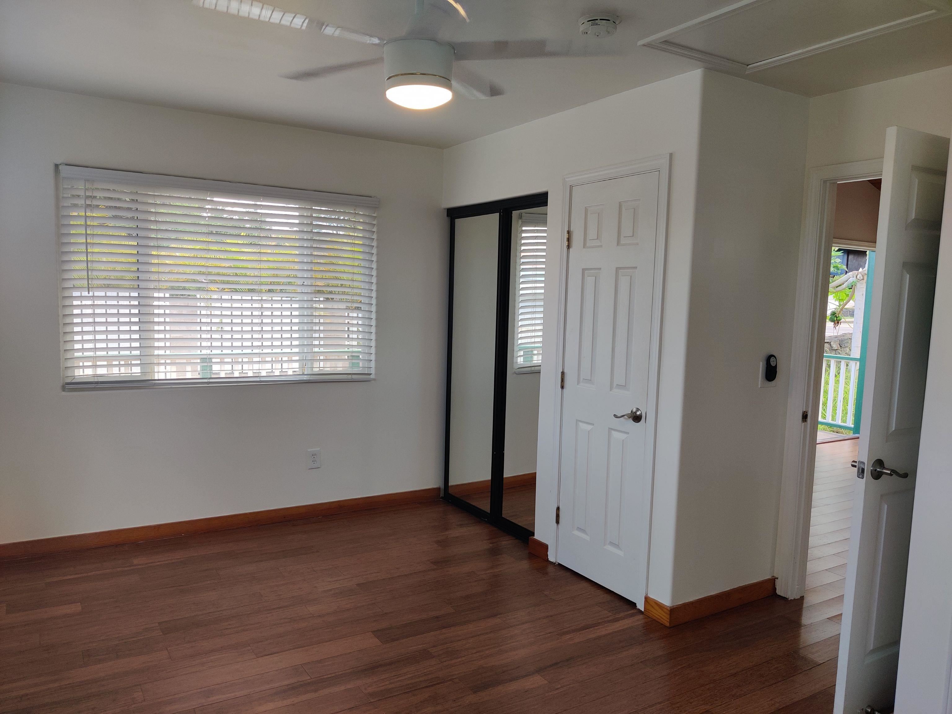 2042 KAHEKILI Hwy Unit: B