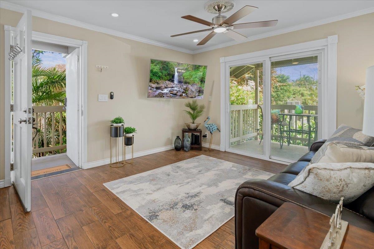 140 UWAPO Rd Unit: 51-203