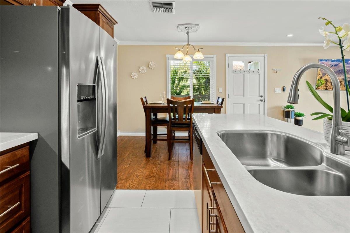 140 UWAPO Rd Unit: 51-203