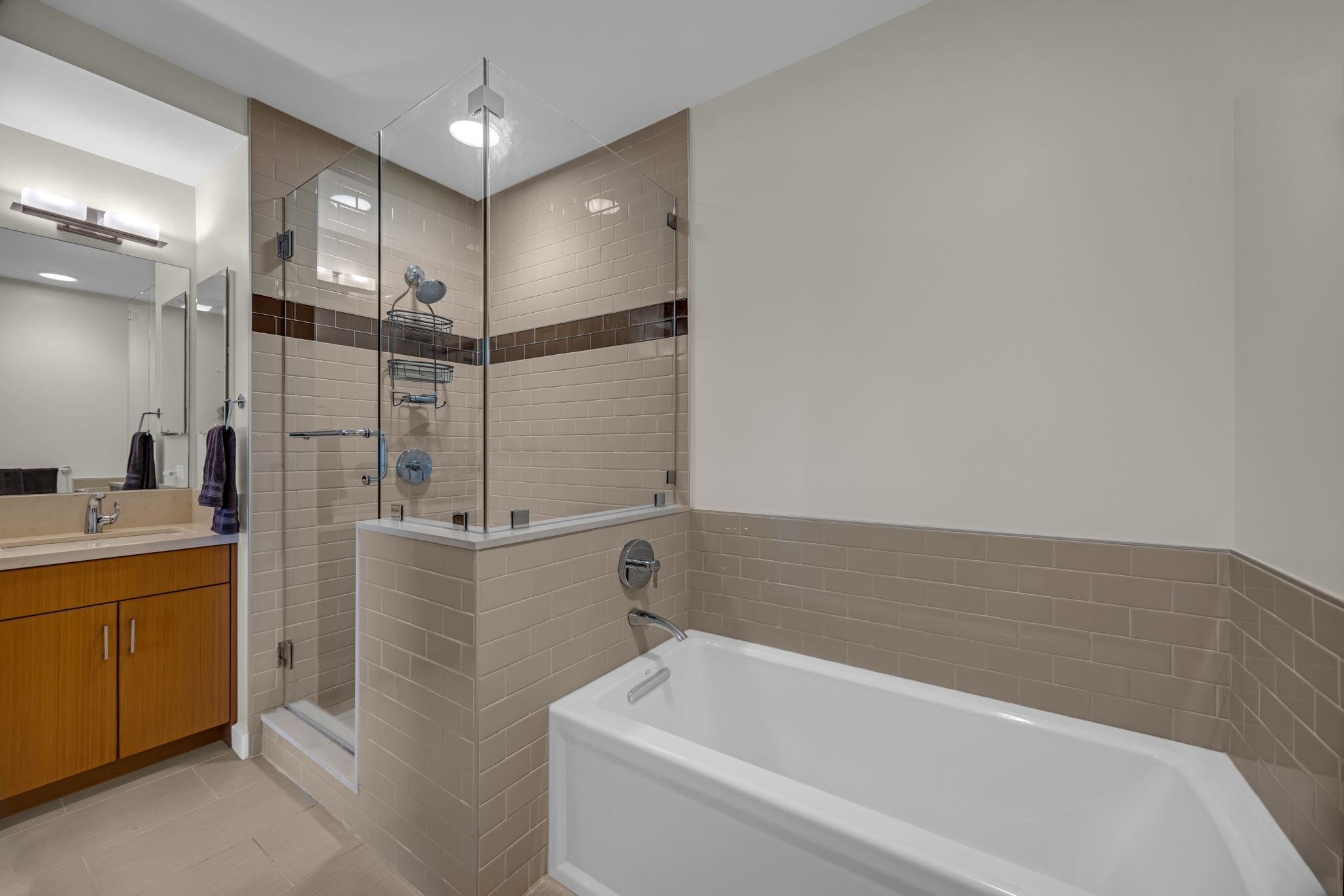 71 Wailea Gateway Pl Unit: 7-104