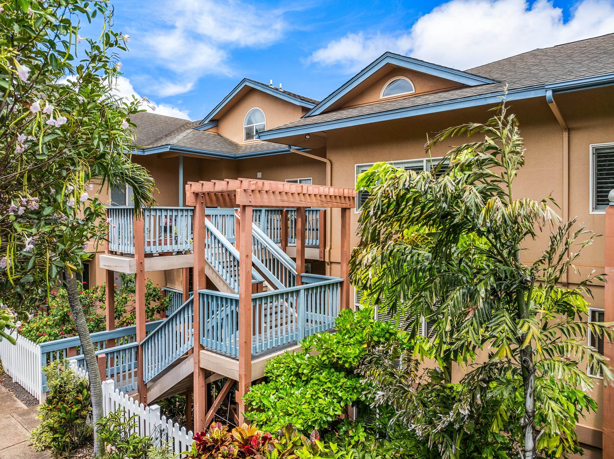 35 Katie Ln Unit: 733