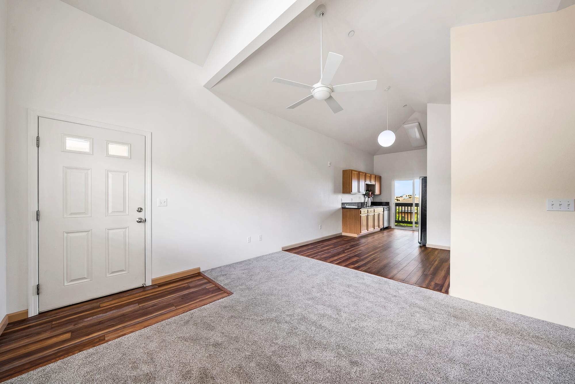 35 Katie Ln Unit: 733