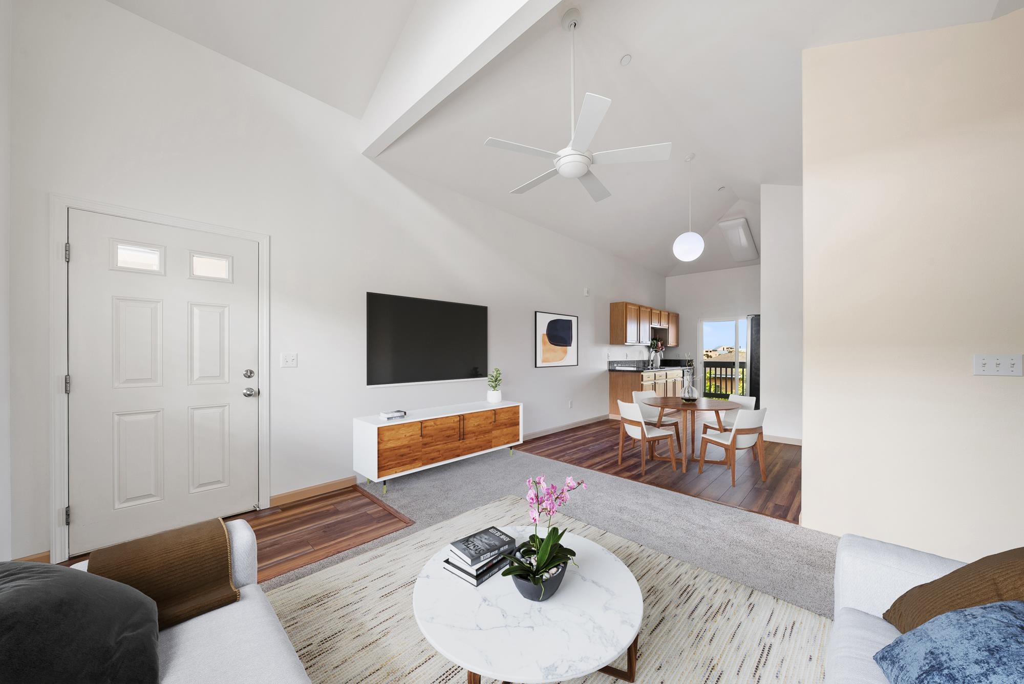 35 Katie Ln Unit: 733