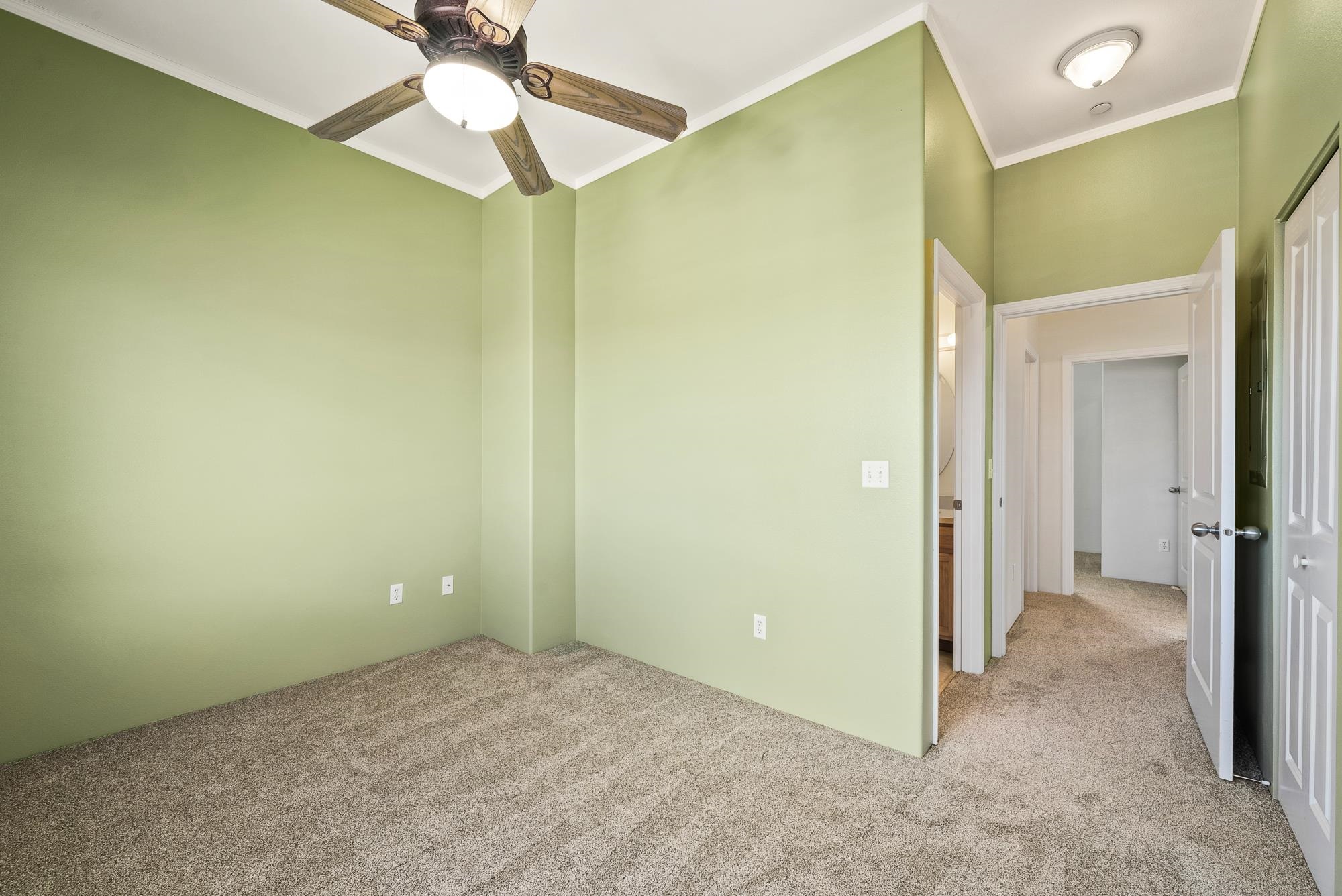 35 Katie Ln Unit: 733