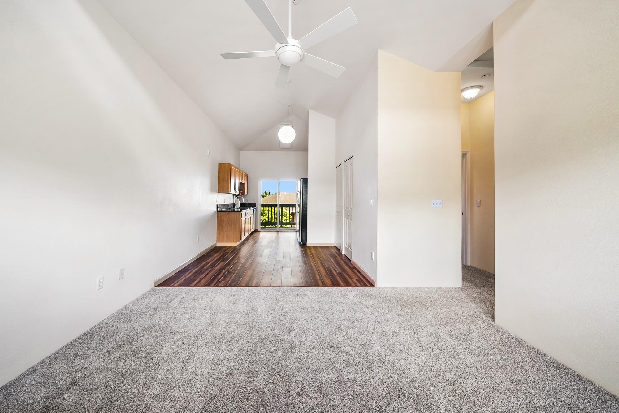 35 Katie Ln Unit: 733