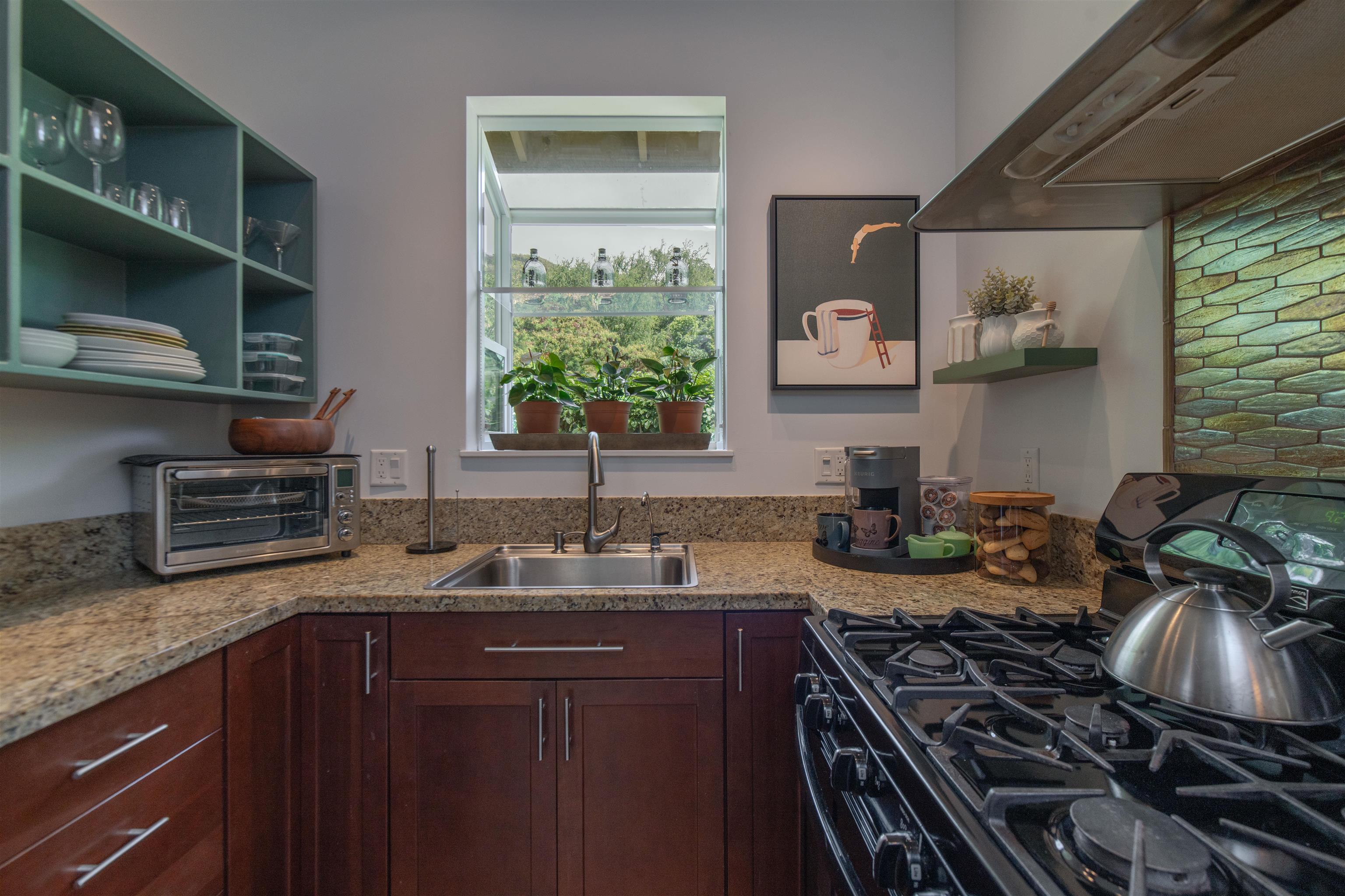 2541 Mokuhau Rd Unit: B