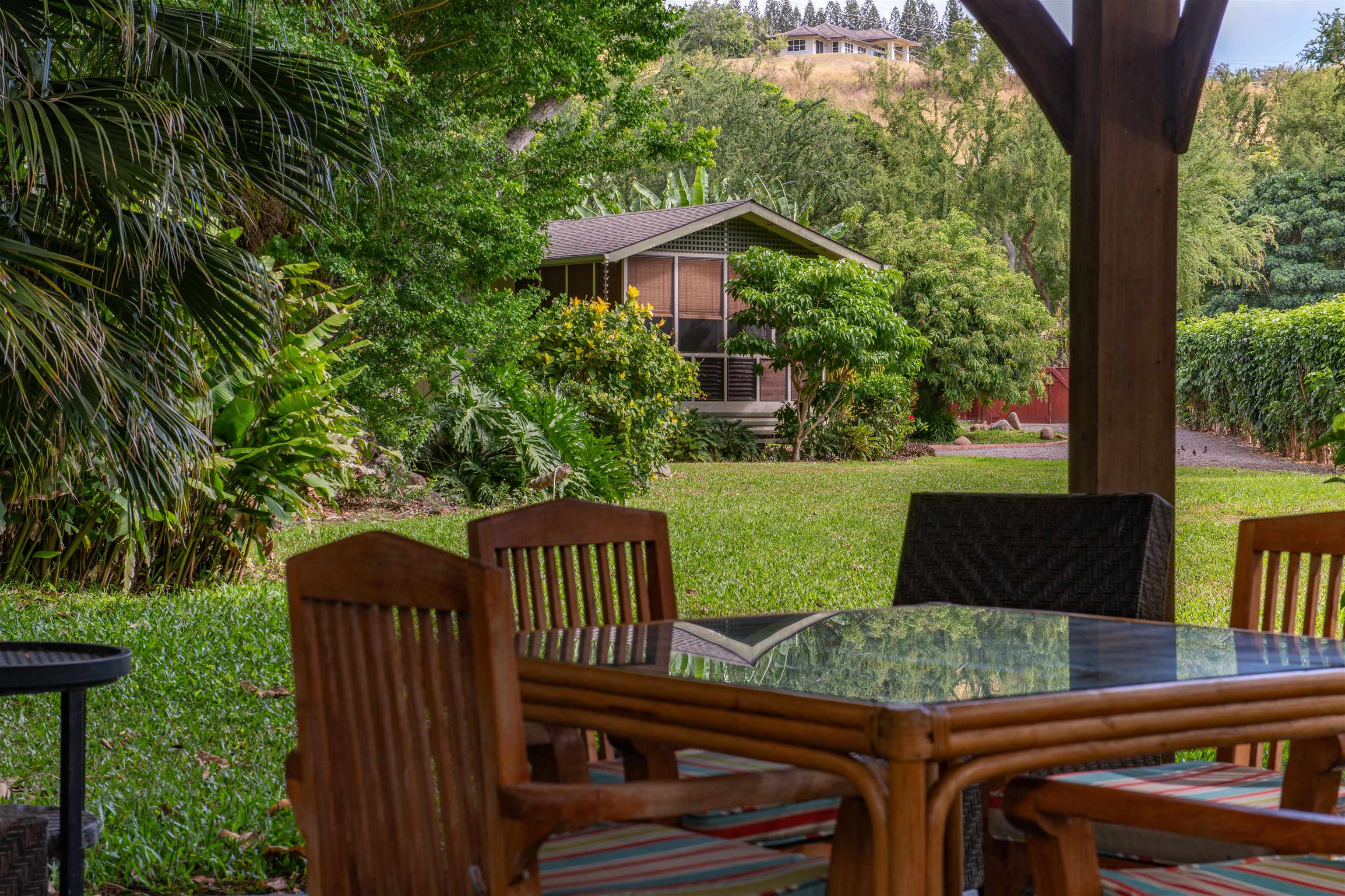 2541 Mokuhau Rd Unit: B