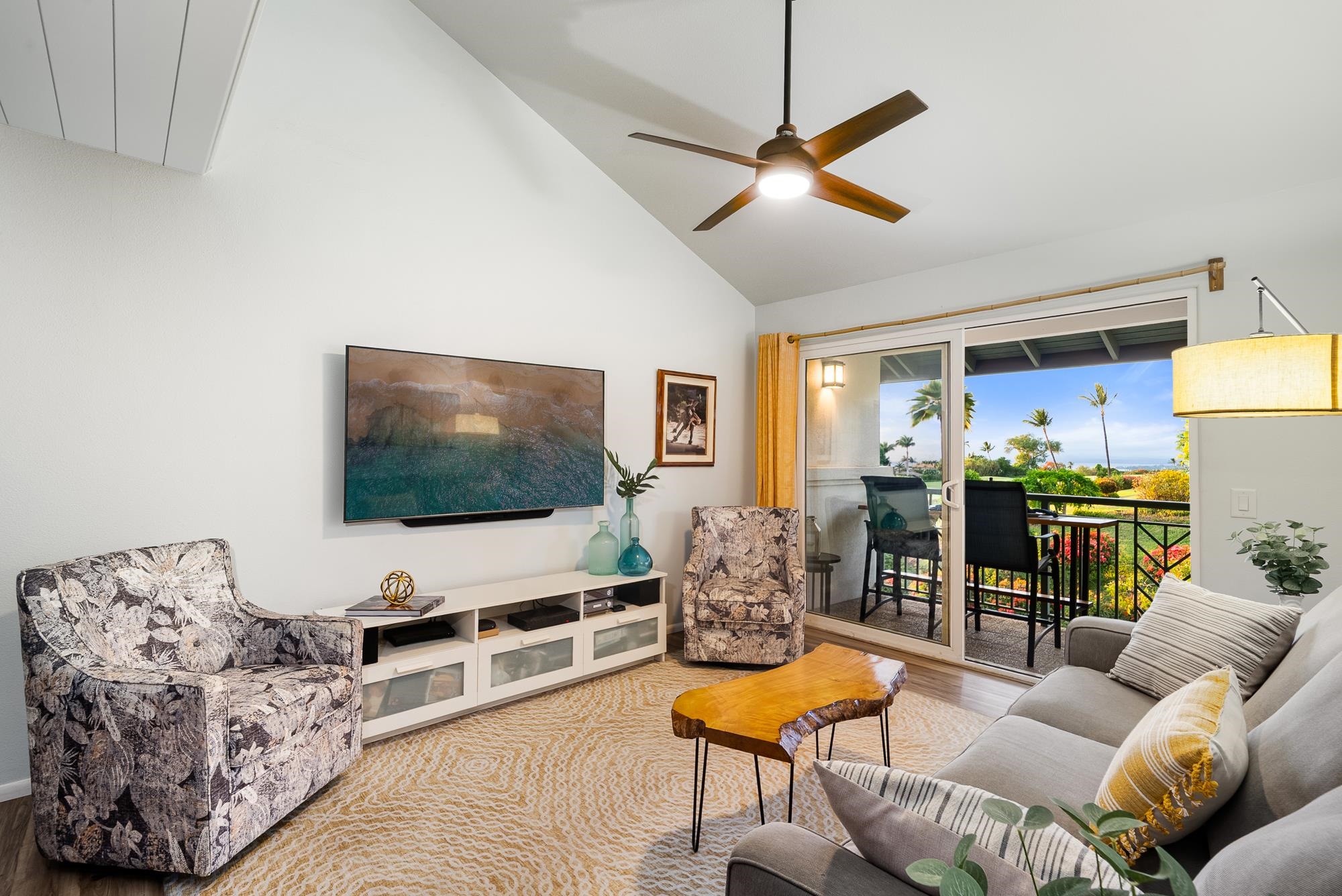 3950 Kalai Waa St Unit: V-202