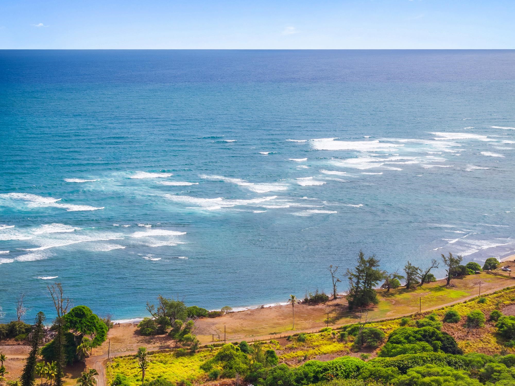 2042 Kahekili Hwy Unit: B