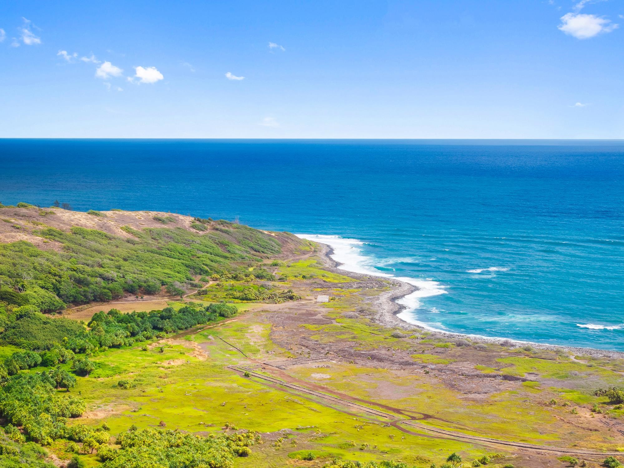 2042 Kahekili Hwy Unit: B