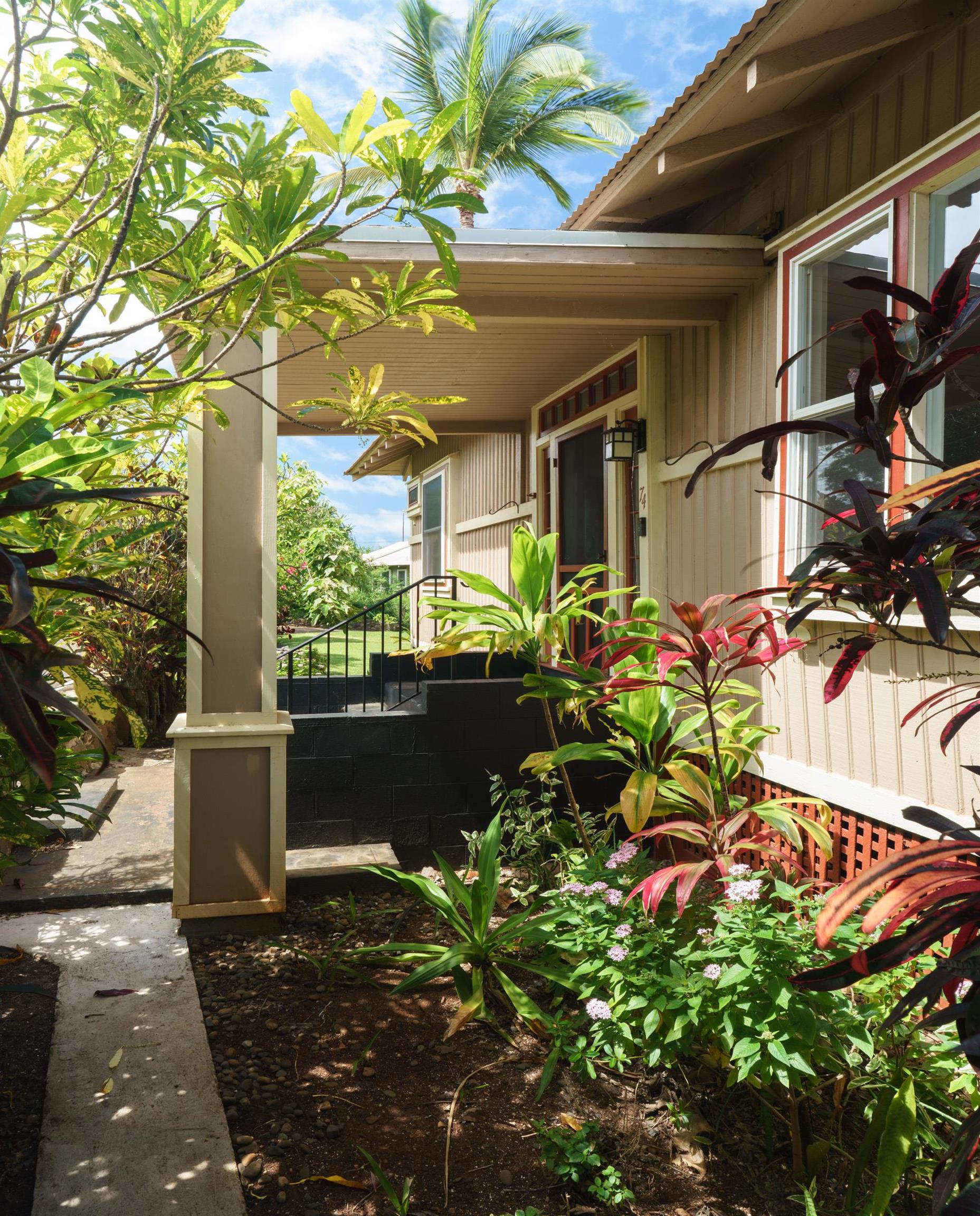 74 Wailani St