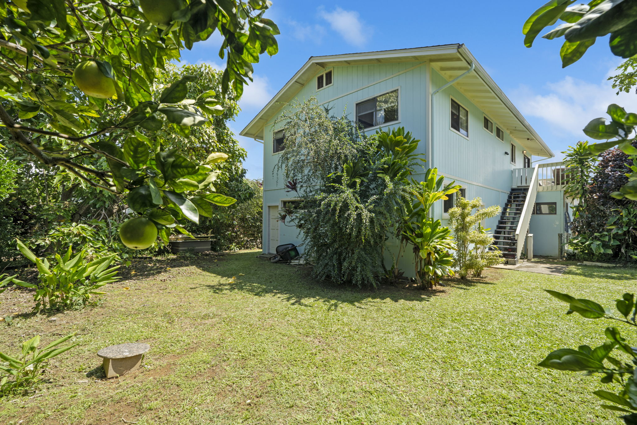 2444 LILIUOKALANI ST