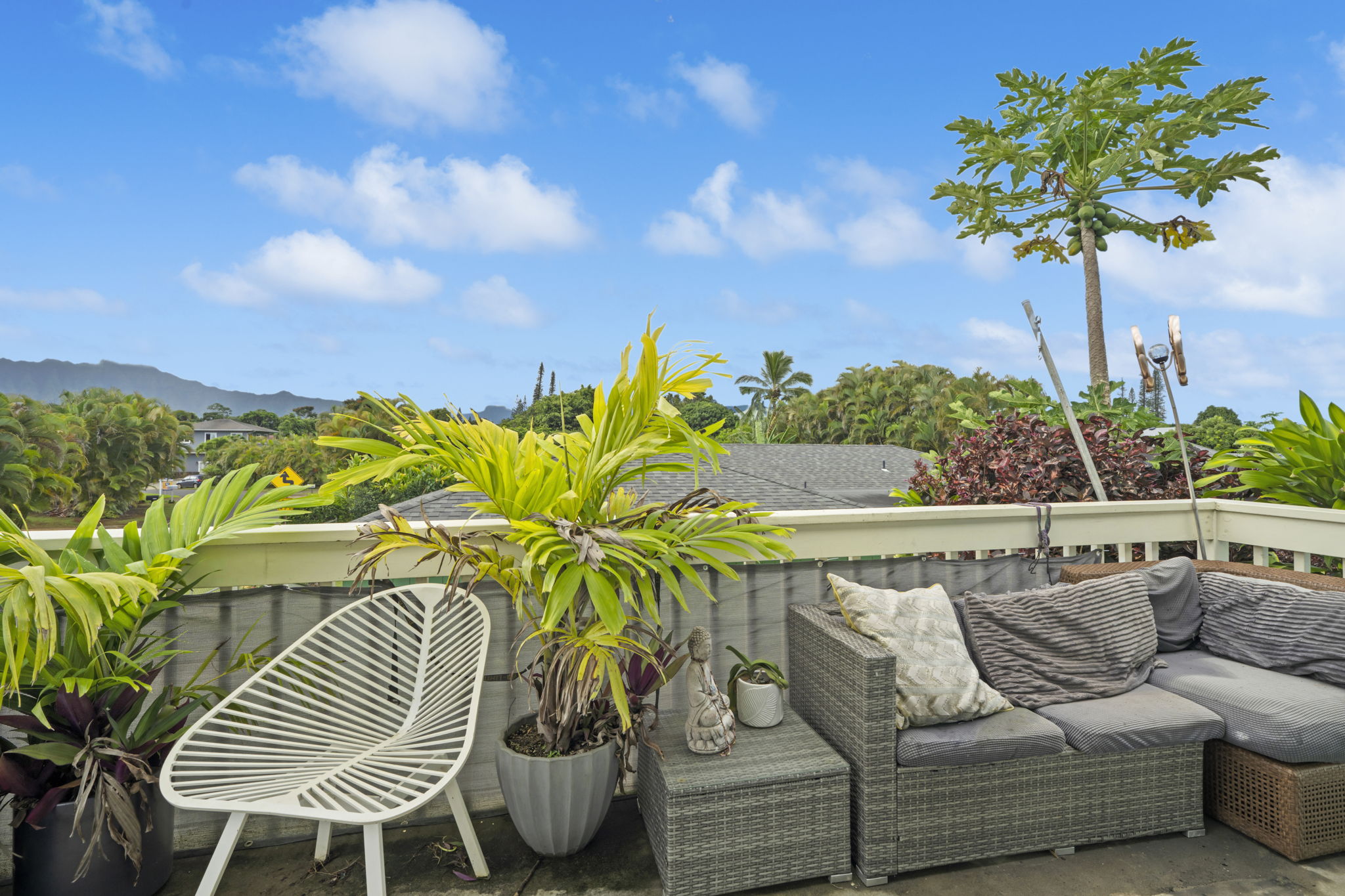 2444 LILIUOKALANI ST