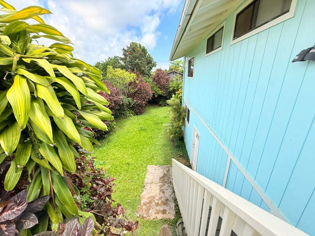 2444 LILIUOKALANI ST