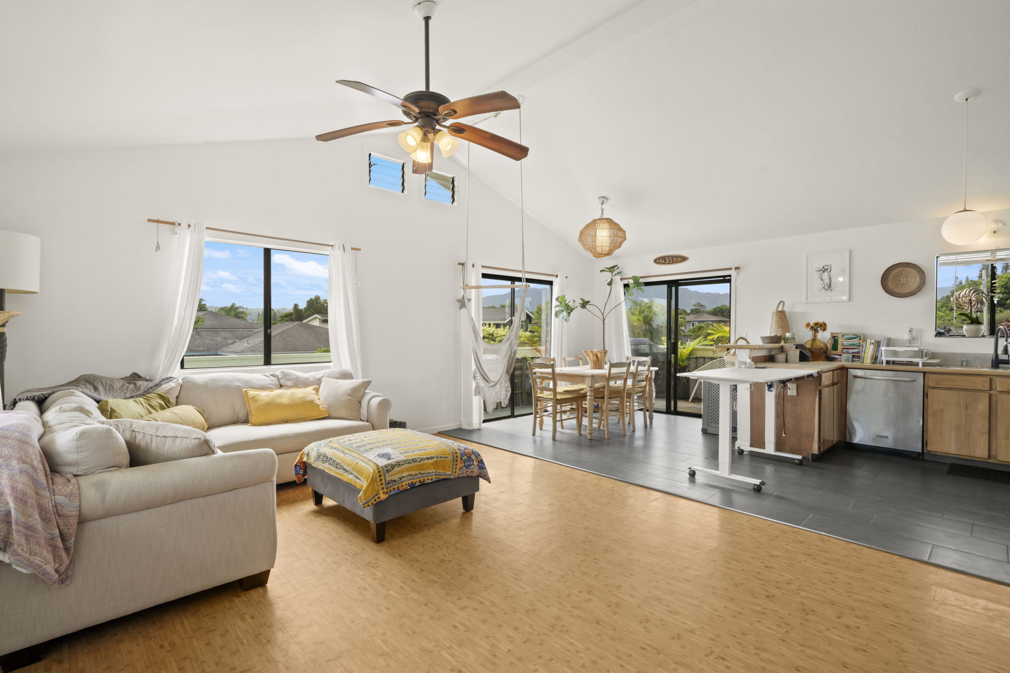 2444 LILIUOKALANI ST