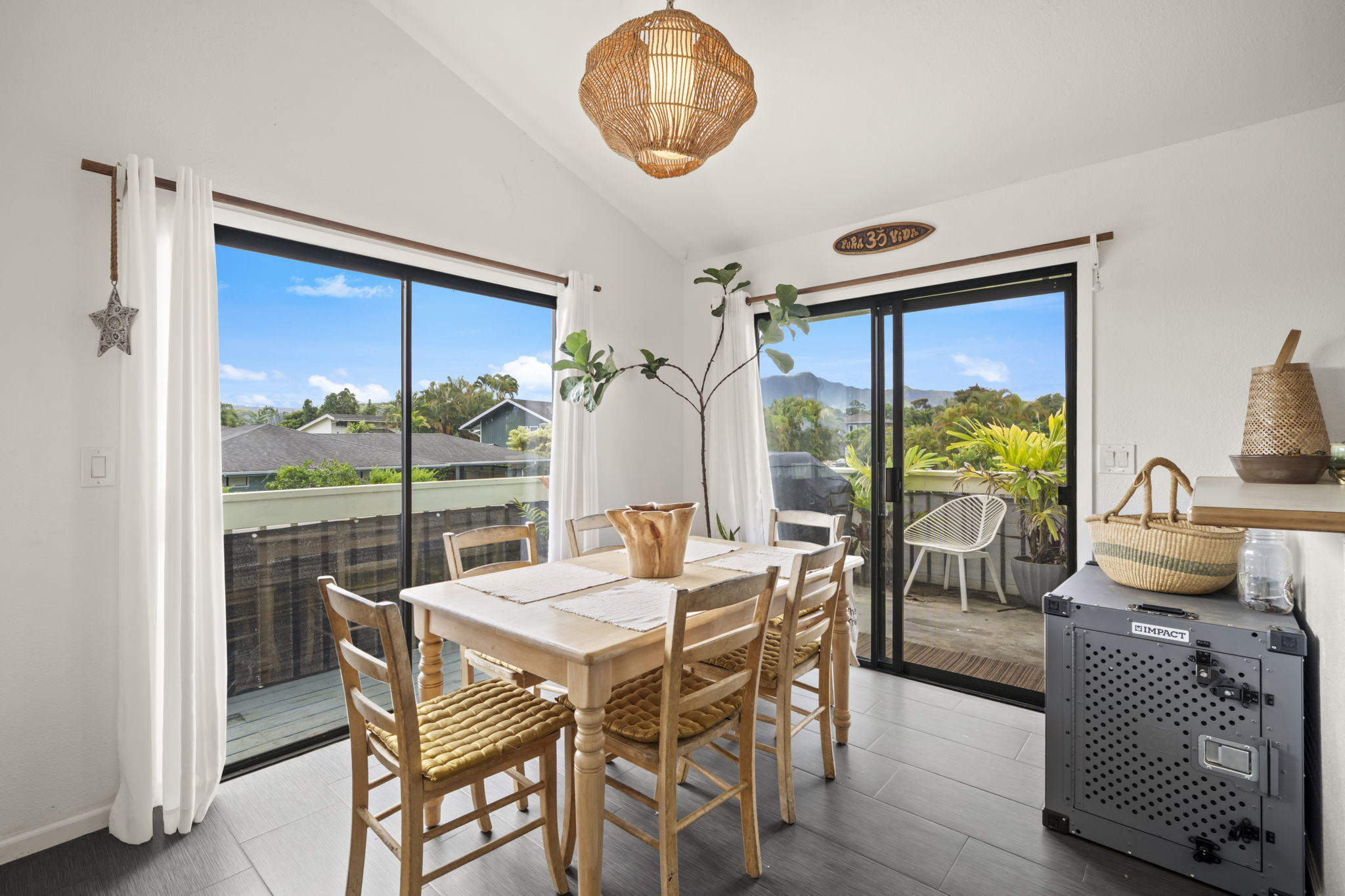 2444 LILIUOKALANI ST