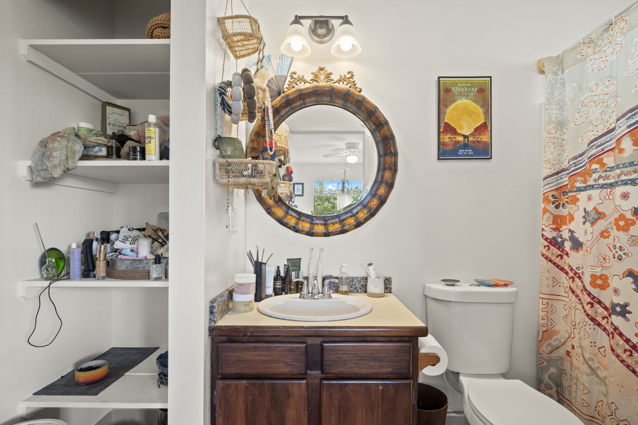 2444 LILIUOKALANI ST