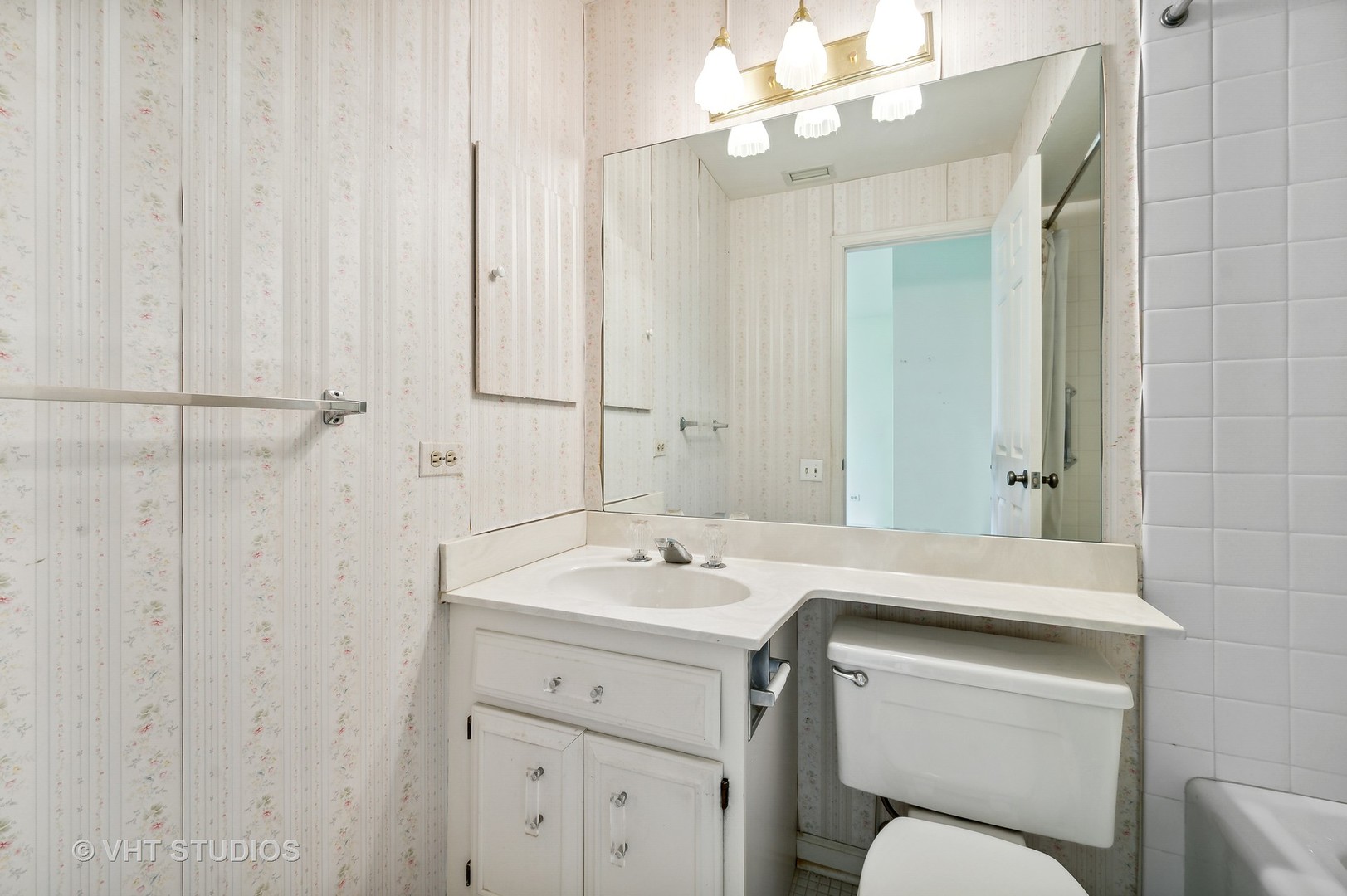 1771 Mission Hills Road Unit: 315