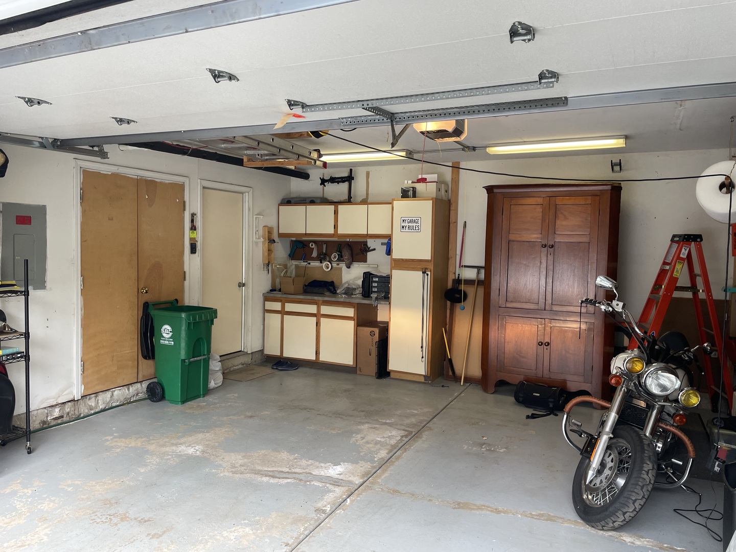 118 S Atherton Court