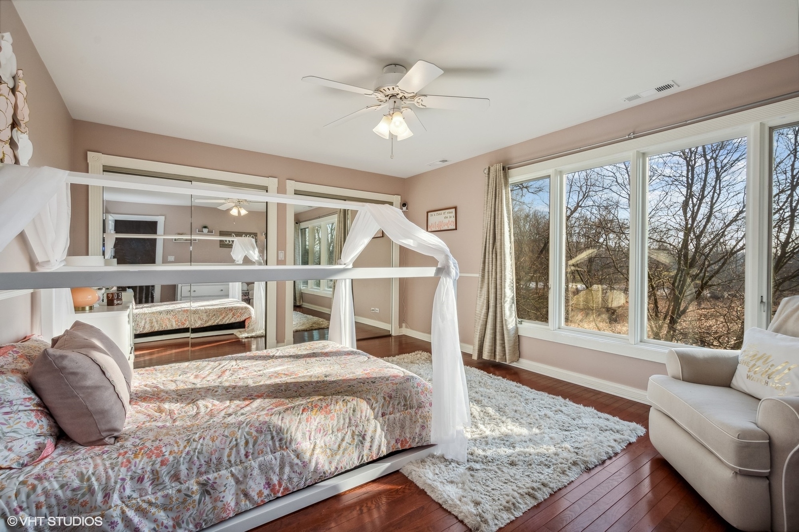 26132 N Greenbriar Court