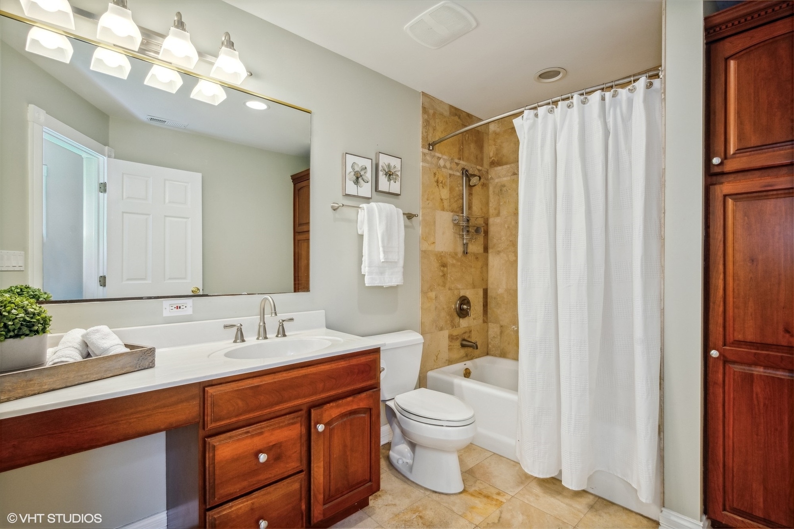 26132 N Greenbriar Court