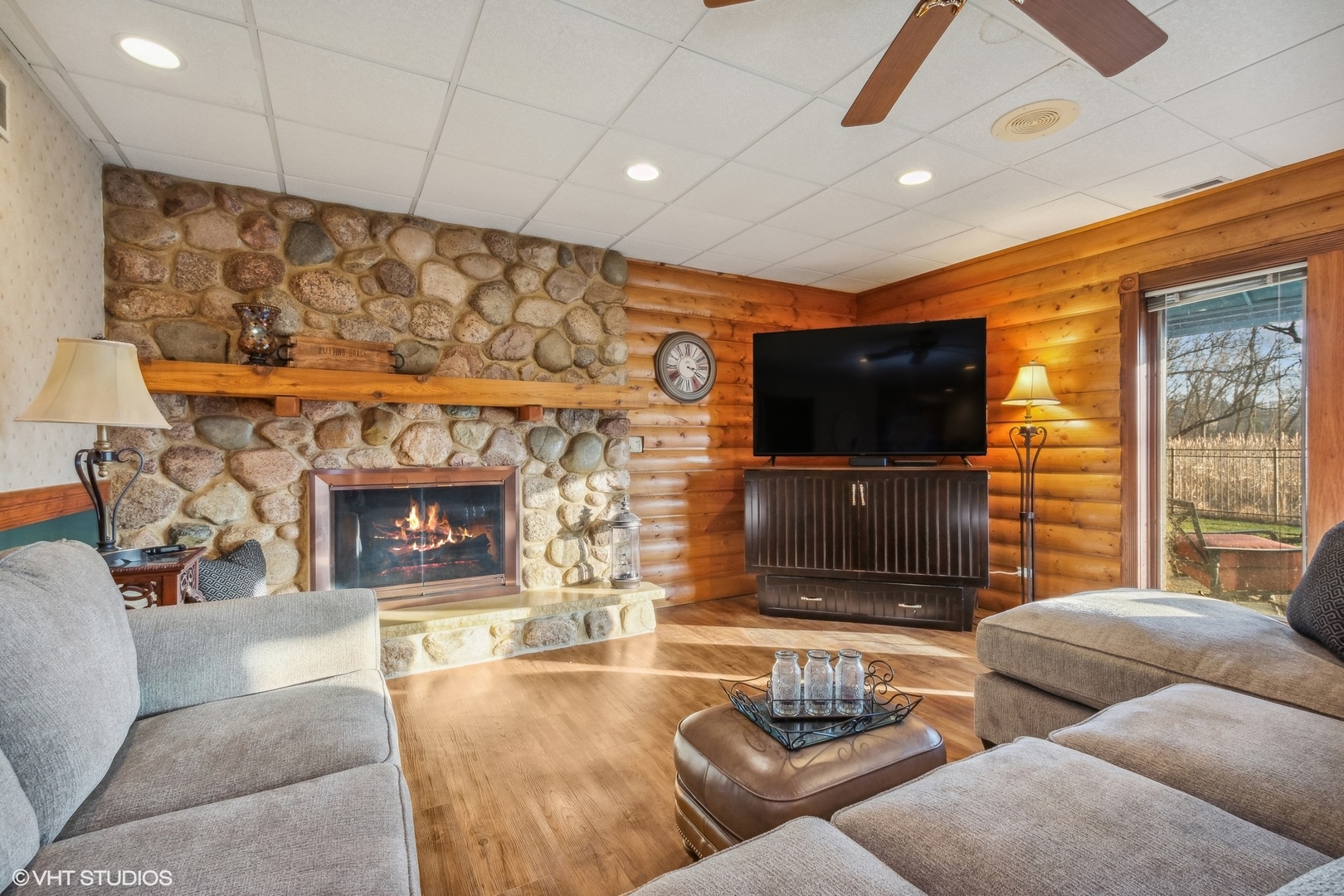 26132 N Greenbriar Court