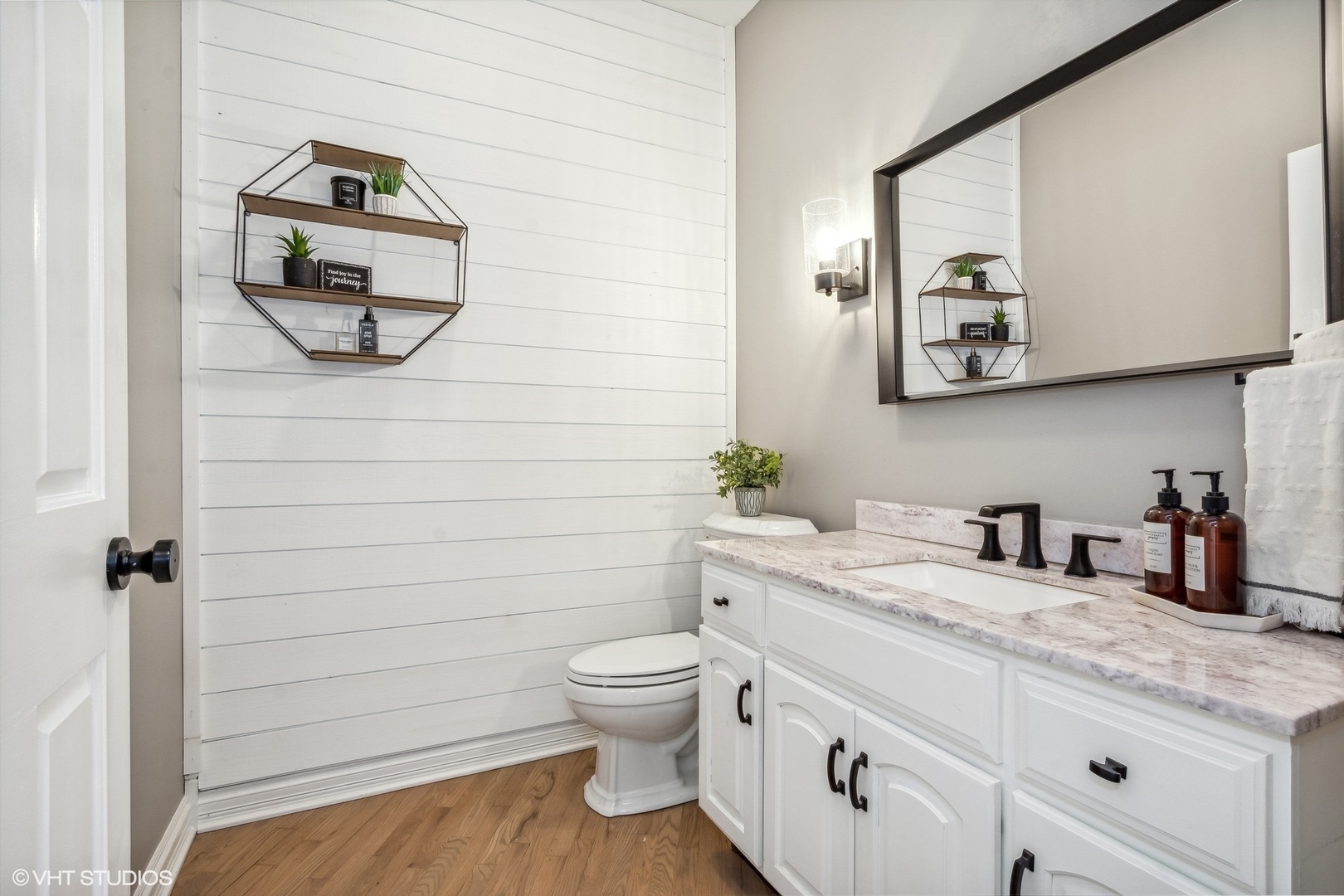 26132 N Greenbriar Court