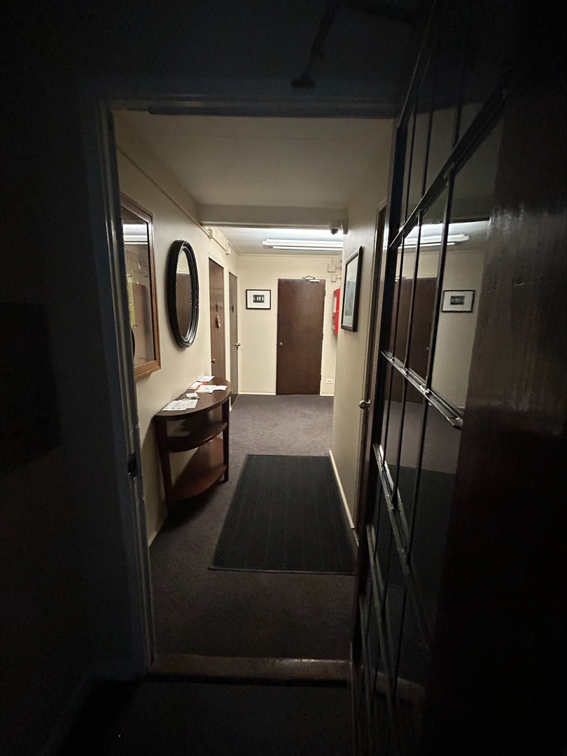 7214 Oak Avenue Unit: 1NW