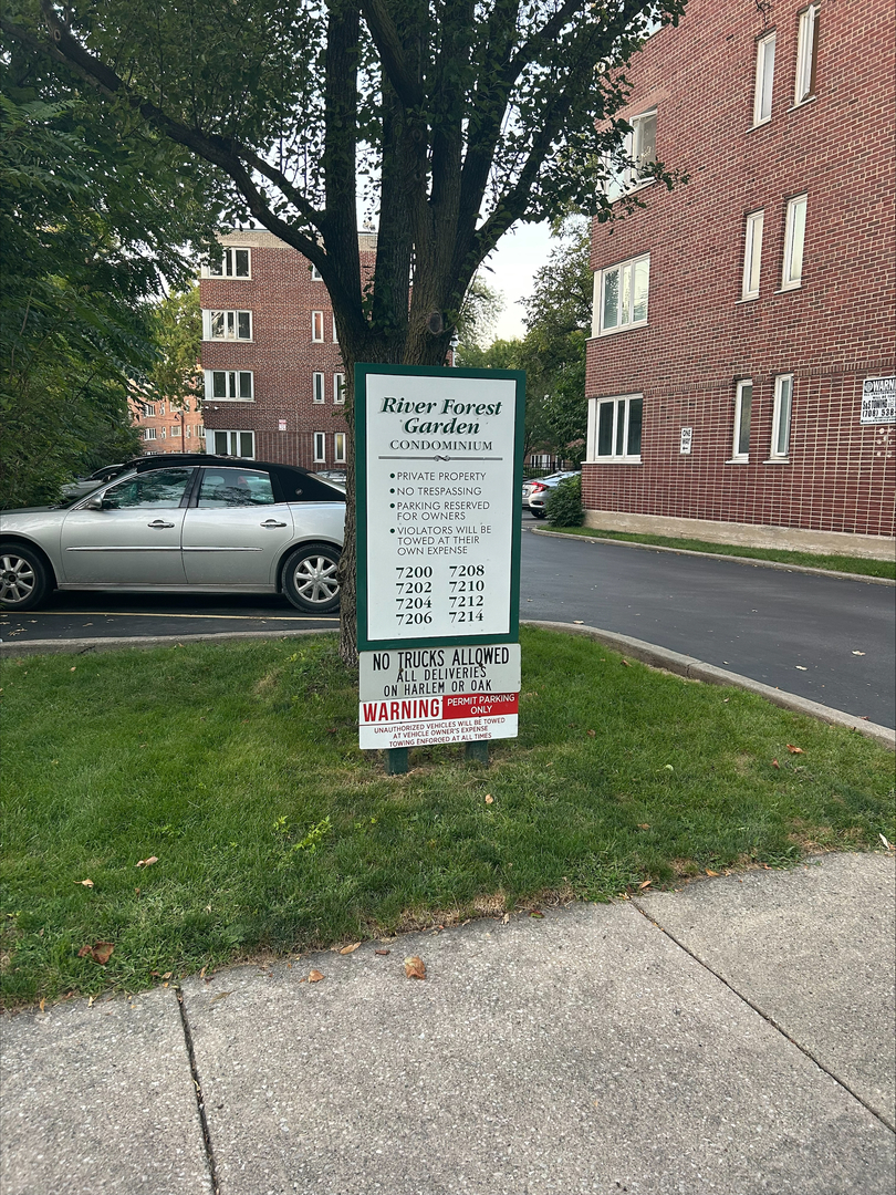 7214 Oak Avenue Unit: 1NW